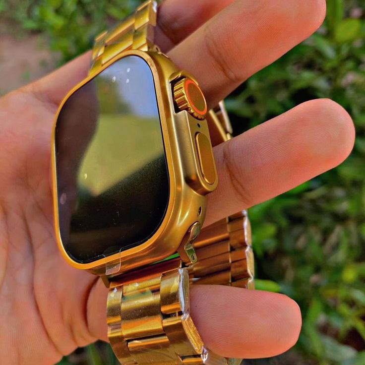 Gold Ultra Watch™ - 18K Gold Plated Luxury Smartwatch